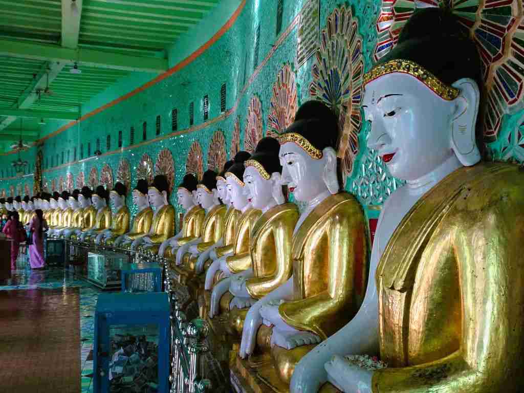 U Minh Thonze Pagoda sagaing Hill Mandalay Myanmar