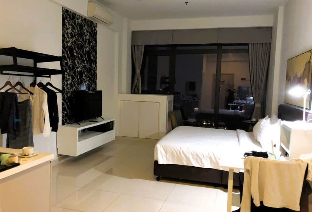 Spacious modern room at the Bridge Club Phnom Penh