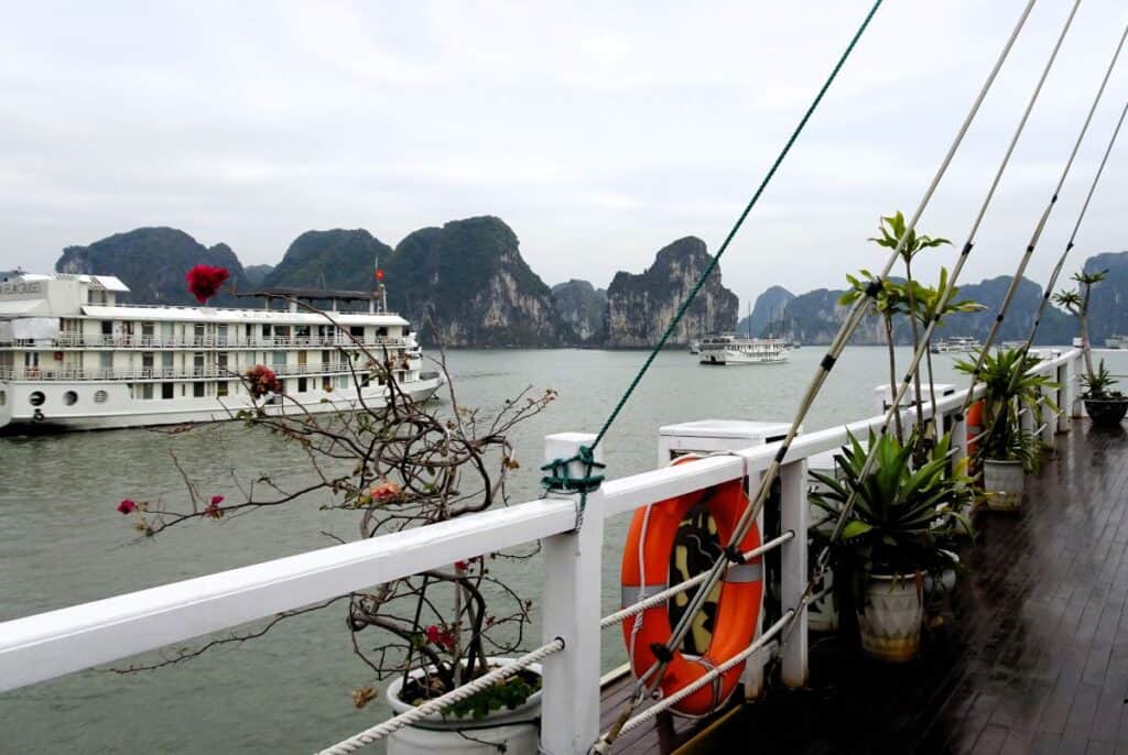 Halong Bay overnight cruise from Hanoi